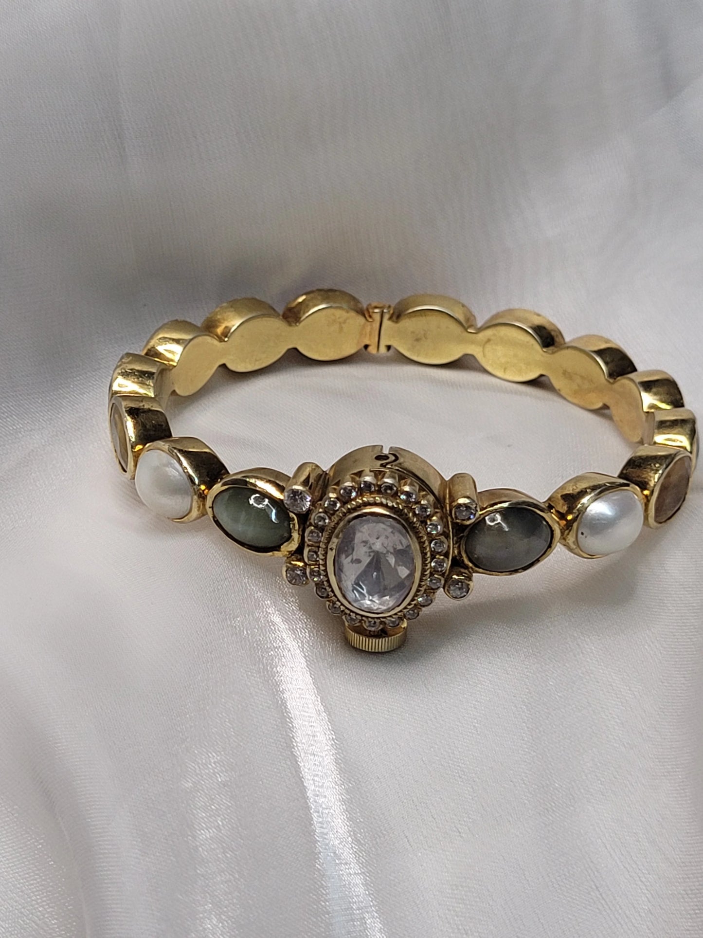 REAL NAVRATAN BANGLE