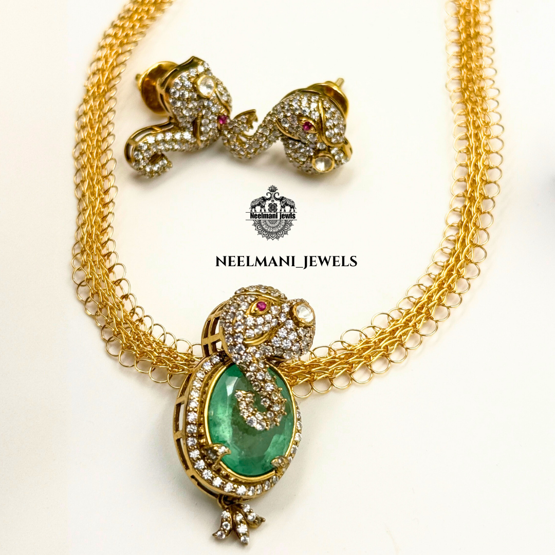 CENTIPEDE SHAPDE chain and  Elephant pendent with stud
