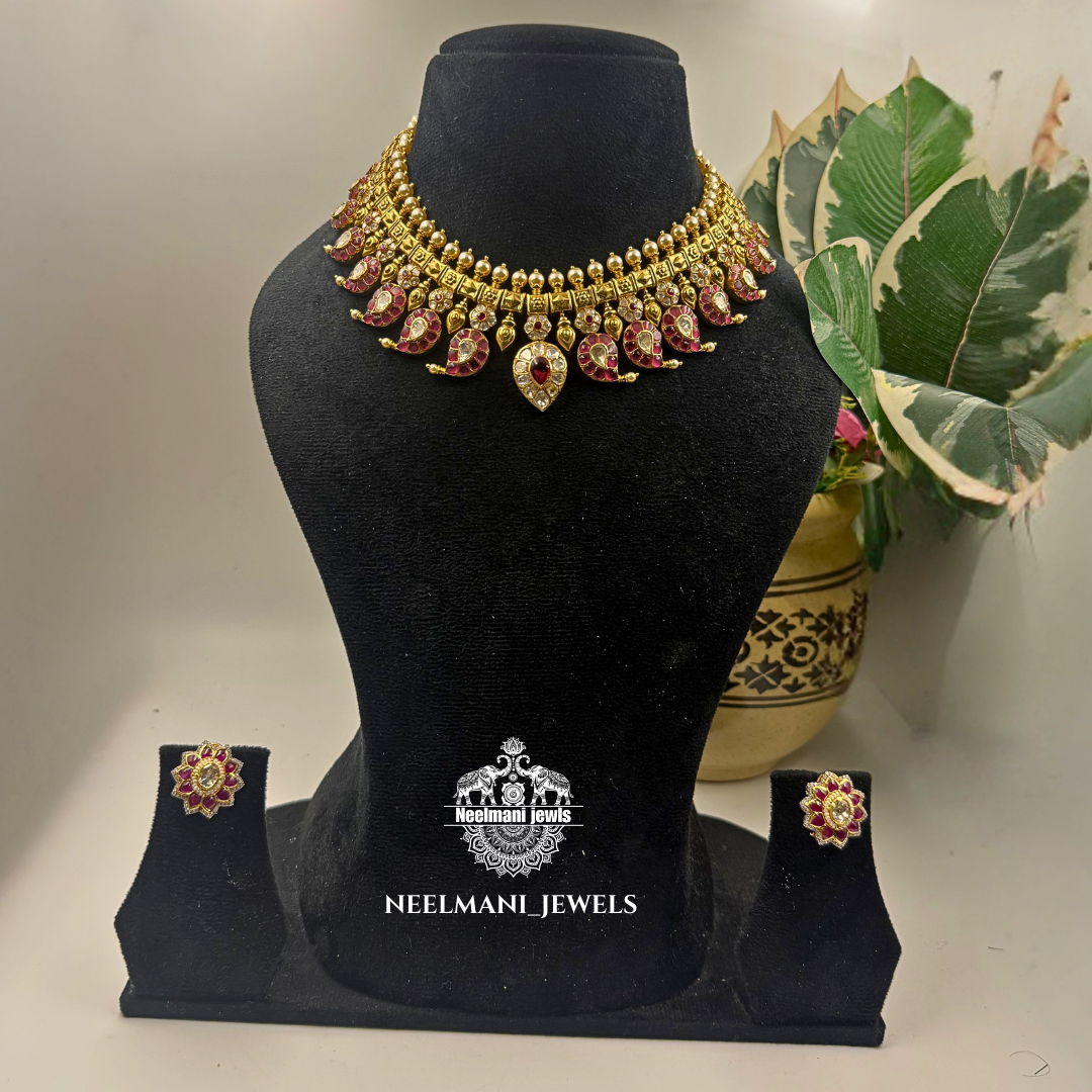 Red Stone Jadau Necklace Set