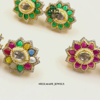 Flora shaped studs